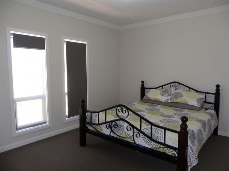 Lot 16 Renmark Ave, Renmark SA 5341