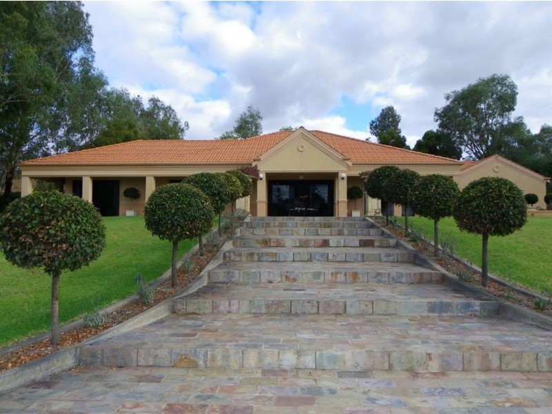 158 Pike Creek Road Lyrup Heights, Lyrup SA 5343