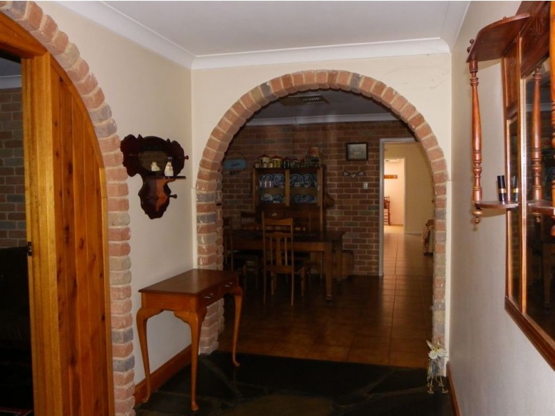 11 Dyer Crt, Renmark SA 5341
