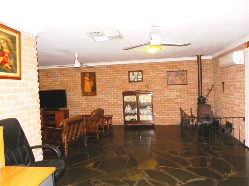 11 Dyer Crt, Renmark SA 5341