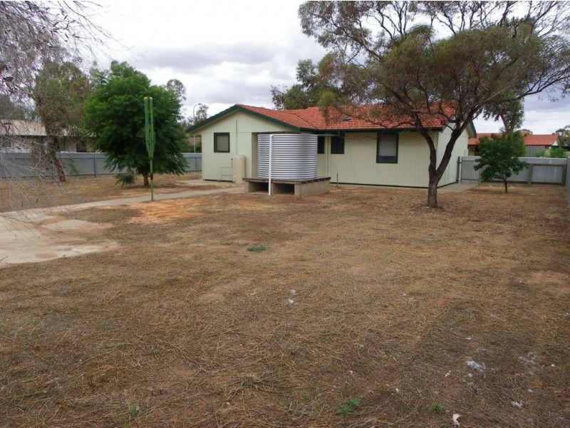 31 Sims Pde, Renmark SA 5341