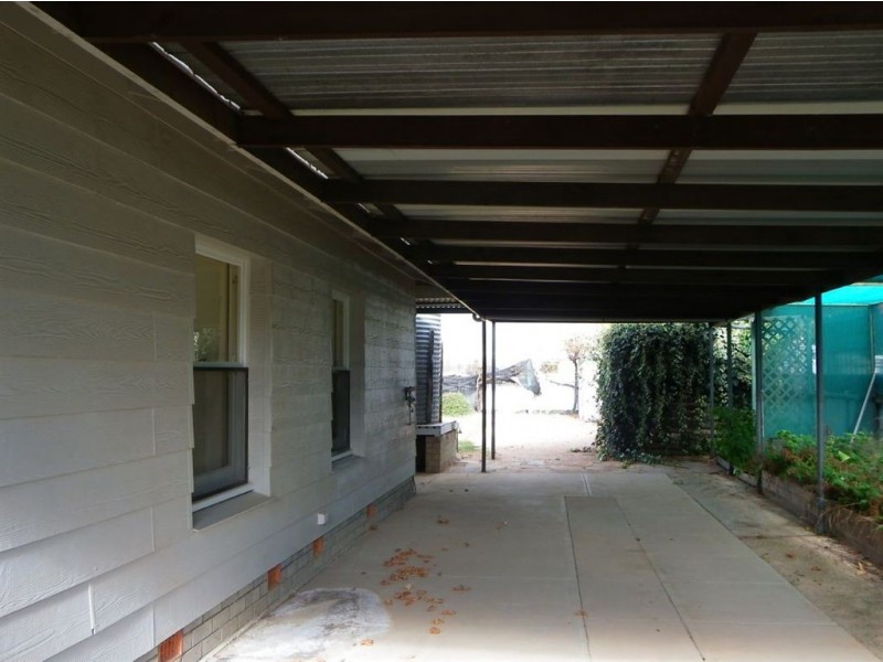 21 & 23 Acacia Cres, Renmark SA 5341