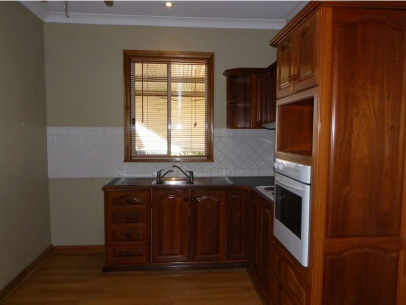 3 Hughes St, Berri SA 5343