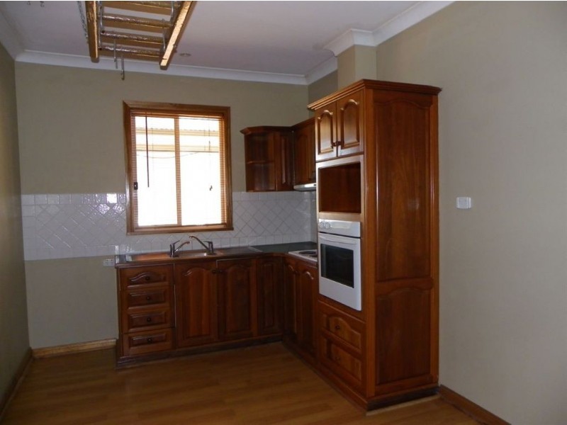 3 Hughes St, Berri SA 5343