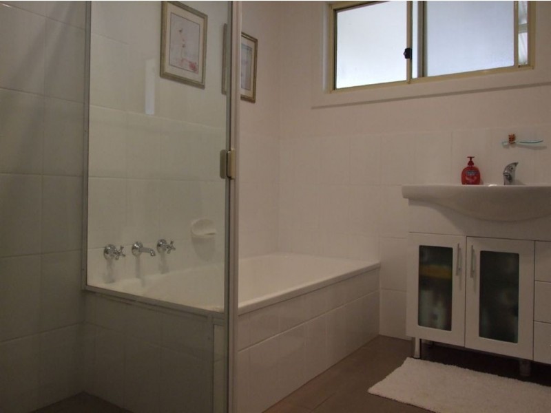 13 Gaskell Rd, Barmera SA 5345