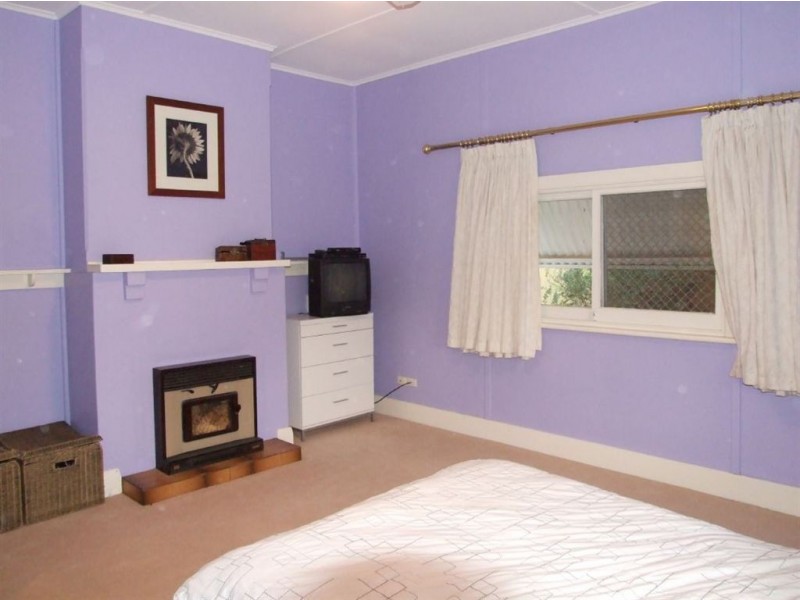 33 Lake Ave, Barmera SA 5345