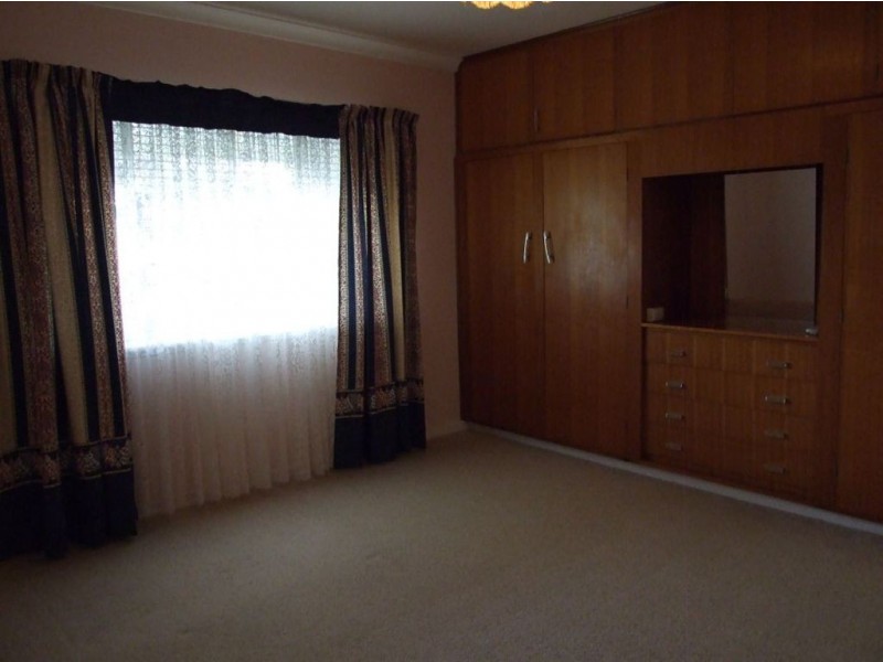 6 Collins St, Barmera SA 5345