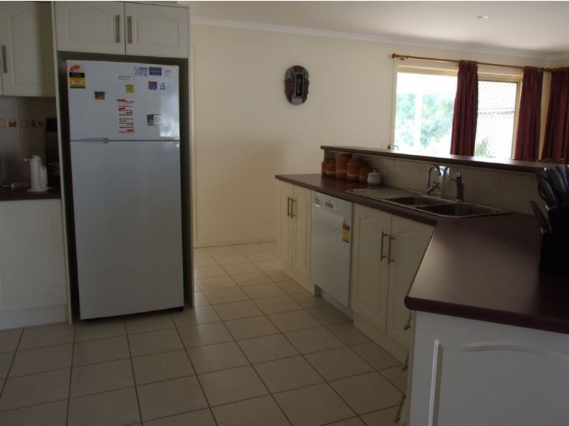 8 Cook Street, Renmark SA 5341