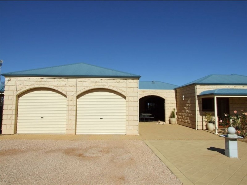 501 Riverview Drive, Paringa SA 5340