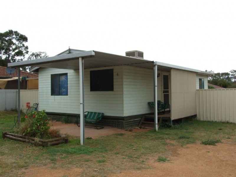 4 Todd Street, Berri SA 5343