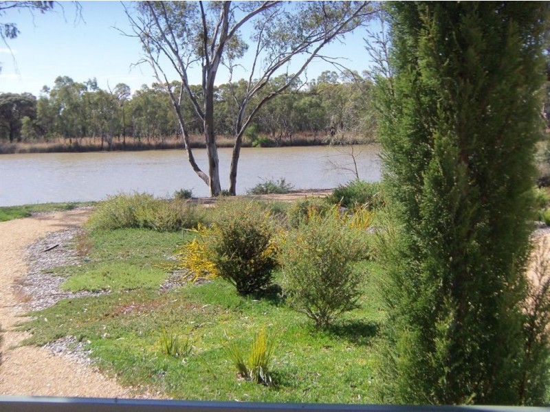 225 Gurra Road, Lyrup SA 5343