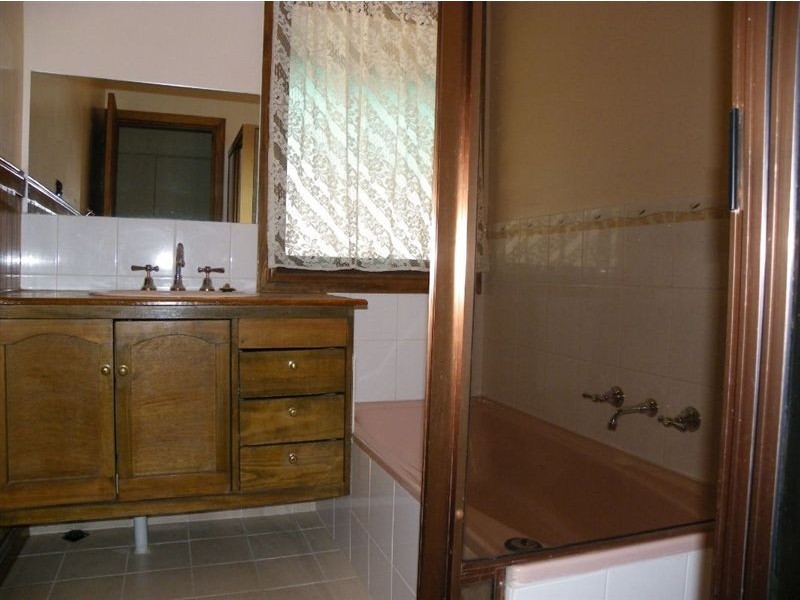 28 Bird Road, Paringa SA 5340