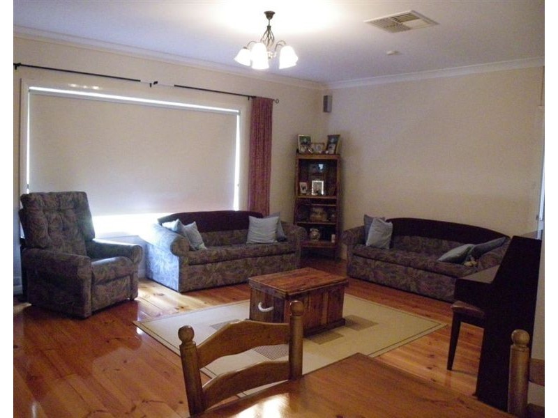 21 Ral Ral Avenue, Renmark SA 5341