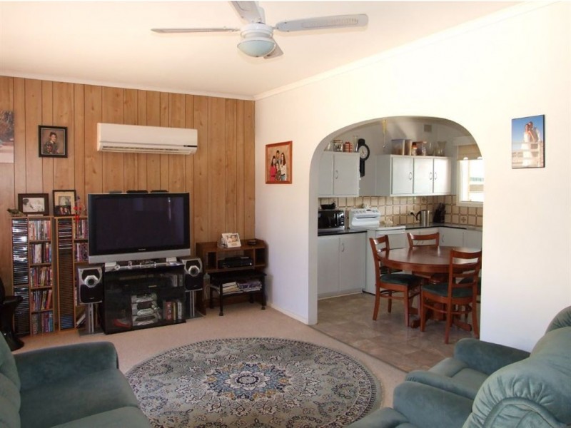 72 Drabsch Street, Loxton SA 5333