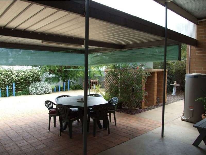 72 Drabsch Street, Loxton SA 5333