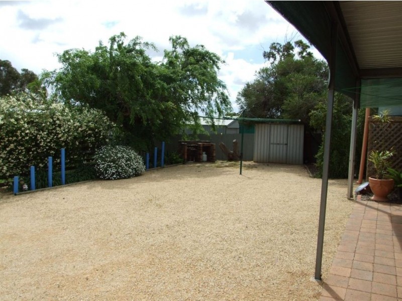 72 Drabsch Street, Loxton SA 5333