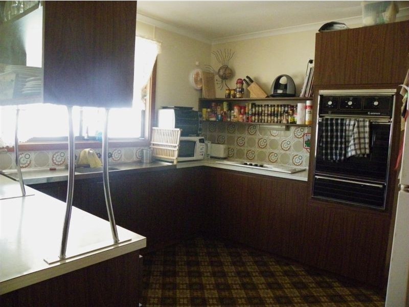 9 Tonkin Street, Loxton SA 5333