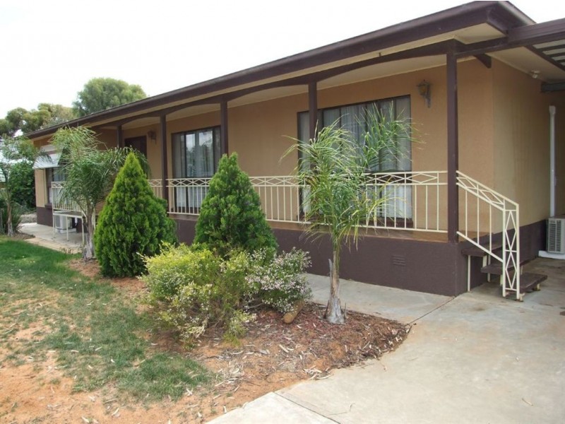 5 Links Crescent, Barmera SA 5345