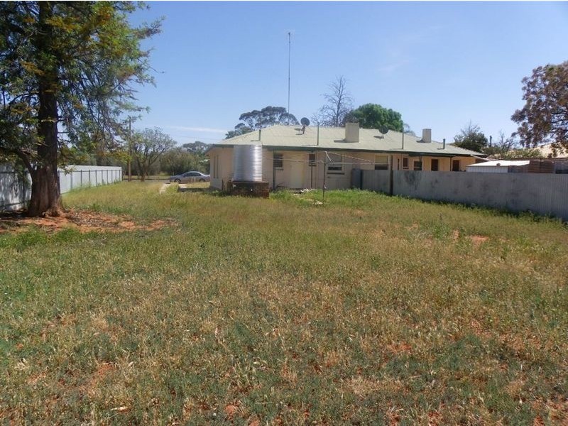 1 Coral Street, Loxton SA 5333