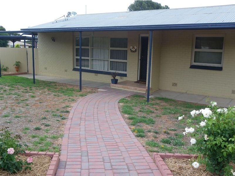 76 Drabsch Street, Loxton SA 5333