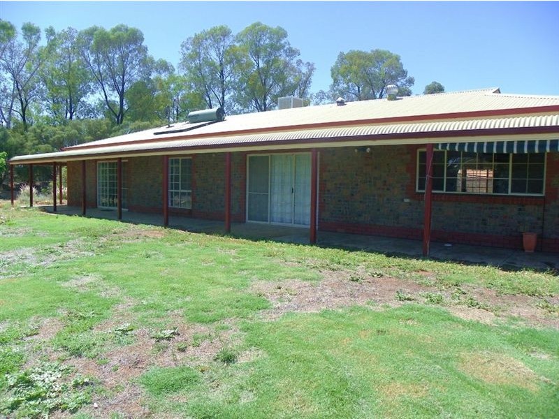 37 Pioneer Landing Drive, Loxton SA 5333
