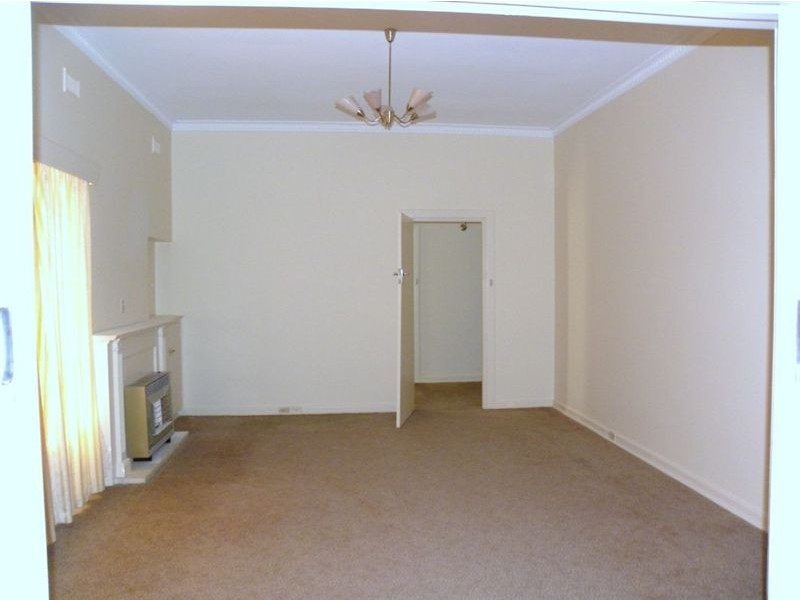 38 Drabsch Street, Loxton SA 5333