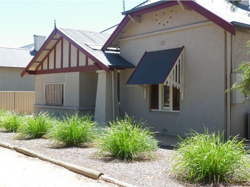 11 Third Street, Loxton SA 5333