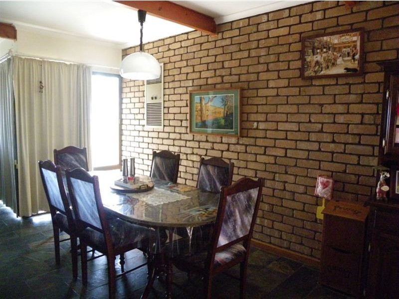 13 Thiele Avenue, Loxton SA 5333