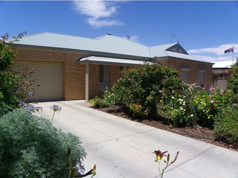 55 Pyap Street, Renmark SA 5341