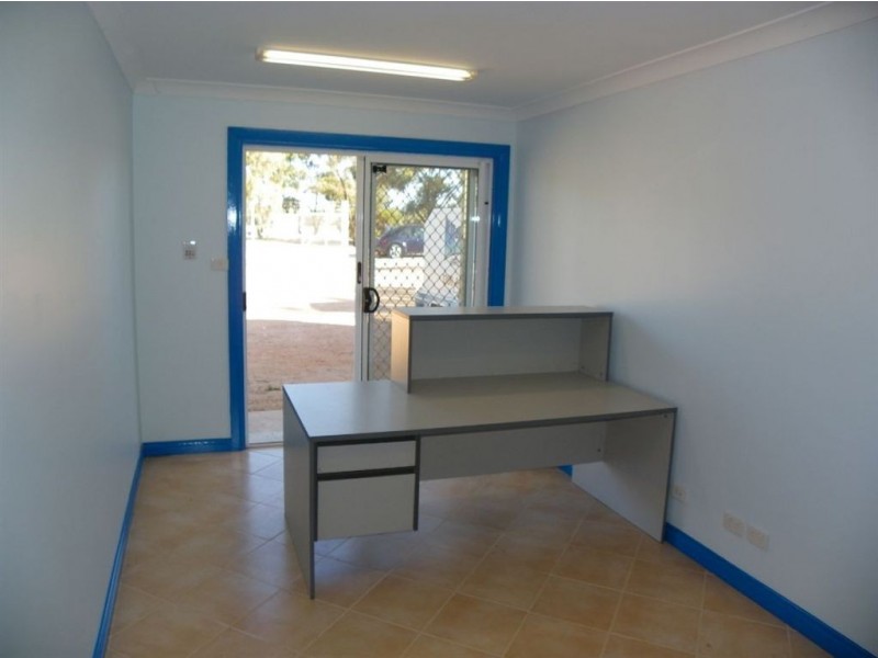 42 Sturt Highway, Paringa SA 5340