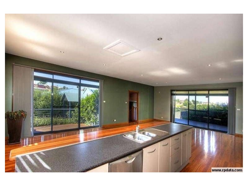 4 Osprey Drive, Berkeley NSW 2506