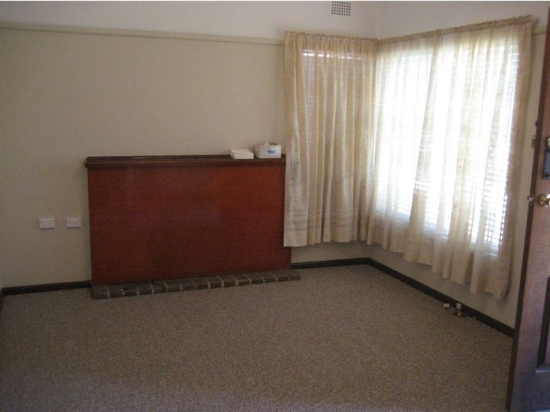 47 Stuart Road, Warrawong NSW 2502