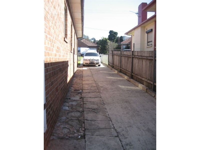 47 Stuart Road, Warrawong NSW 2502