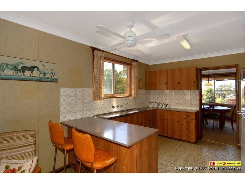 28 Vista Avenue, Farmborough Heights NSW 2526