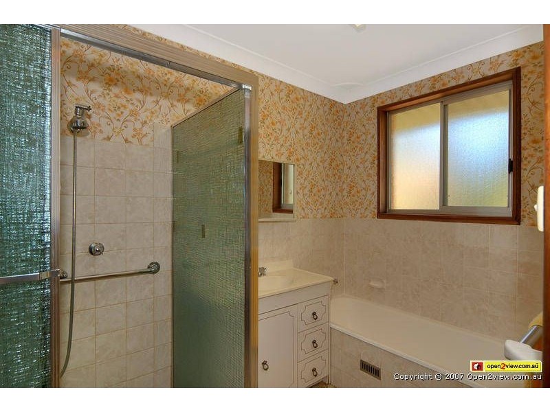 28 Vista Avenue, Farmborough Heights NSW 2526