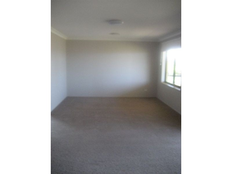 7 Wollingurry Street, Haywards Bay NSW 2530