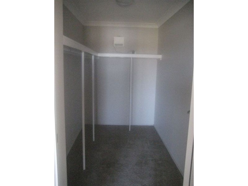 7 Wollingurry Street, Haywards Bay NSW 2530