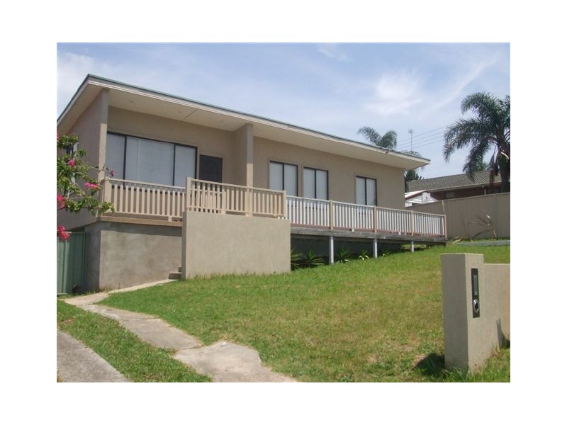 1 Lassig Street, Mount Warrigal NSW 2528