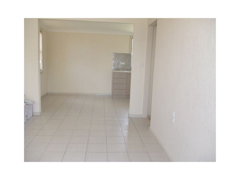 1 Lassig Street, Mount Warrigal NSW 2528