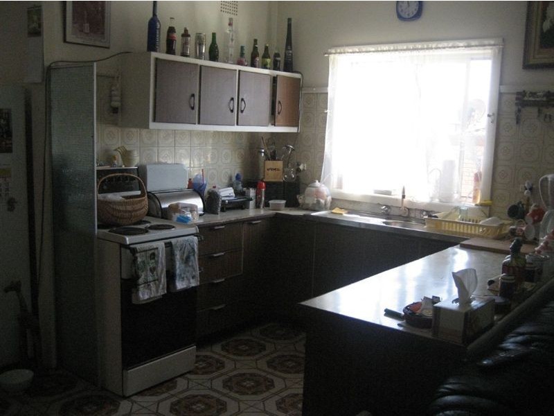 54 Mirrabooka Raod, Lake Heights NSW 2502