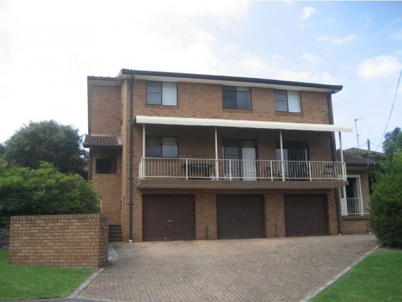 2/3 Melinda Grove, Lake Heights NSW 2502