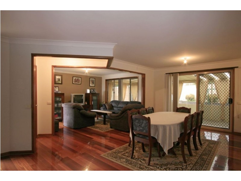 128 Burdekin Drive, Albion Park NSW 2527