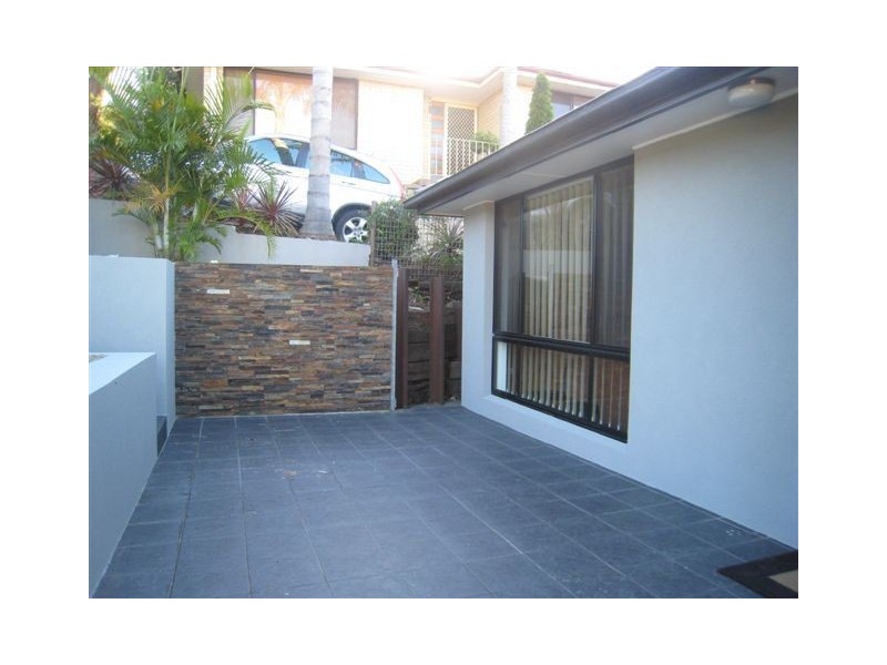 16 Brendon Avenue, Farmborough Heights NSW 2526
