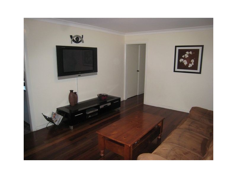 16 Brendon Avenue, Farmborough Heights NSW 2526