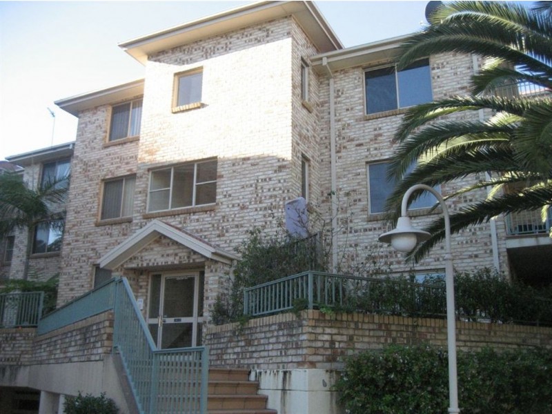 8/4-10 Gipps Street, Wollongong NSW 2500