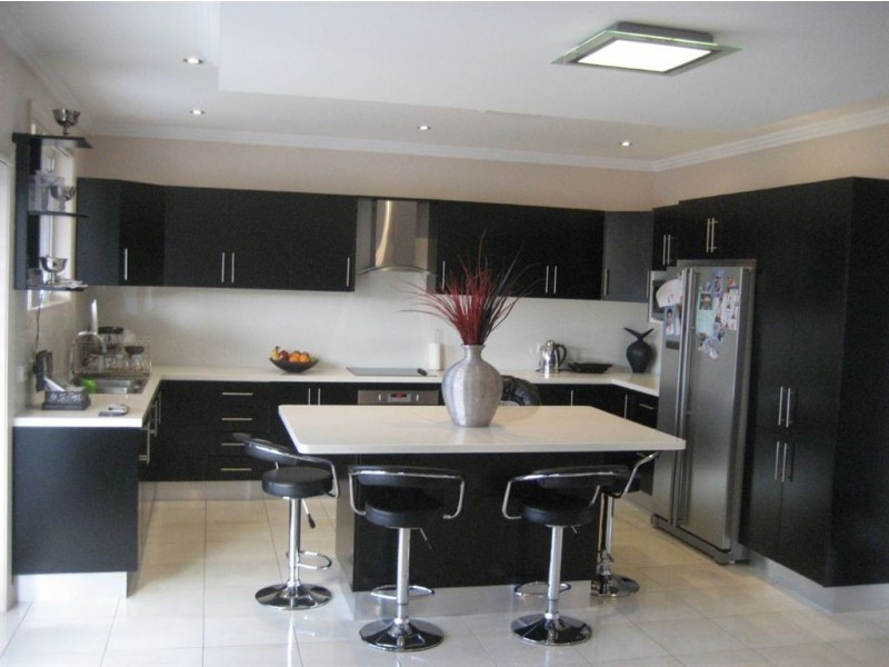 16a Cormorant Place, Berkeley NSW 2506
