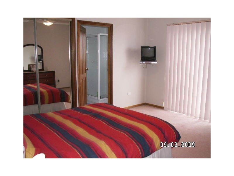 15 Surfside Drive, Port Kembla NSW 2505