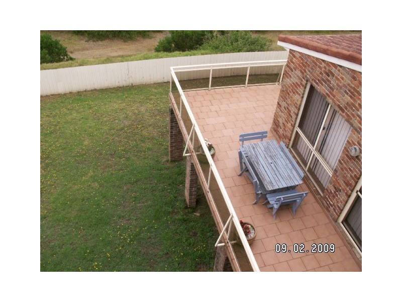 15 Surfside Drive, Port Kembla NSW 2505