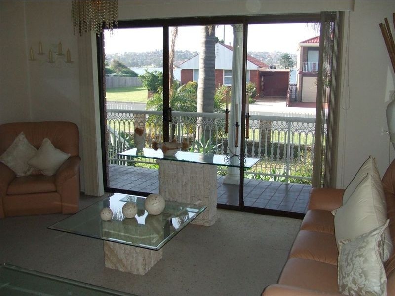 67 Lakeview Parade, Primbee NSW 2502