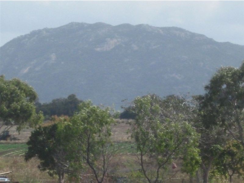 38 Drays Road, Bowen QLD 4805